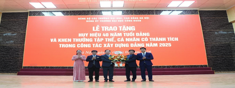 ĐẢNG UỶ TRƯỜNG ĐẠI HỌC CÔNG ĐOÀN TỔ CHỨC LỄ TRAO HUY HIỆU 40 NĂM TUỔI ĐẢNG VÀ HỘI NGHỊ TỔNG KẾT CÔNG TÁC ĐẢNG NĂM 2025